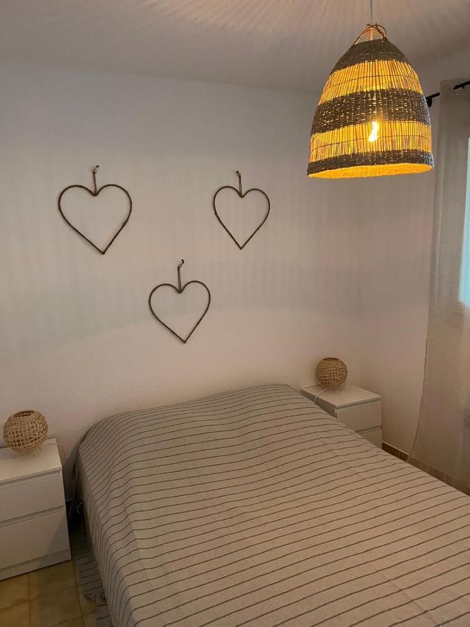 Au Petit Bonheur Vue Mer, Parking, 400M Plage Le Lavandou Exterior foto